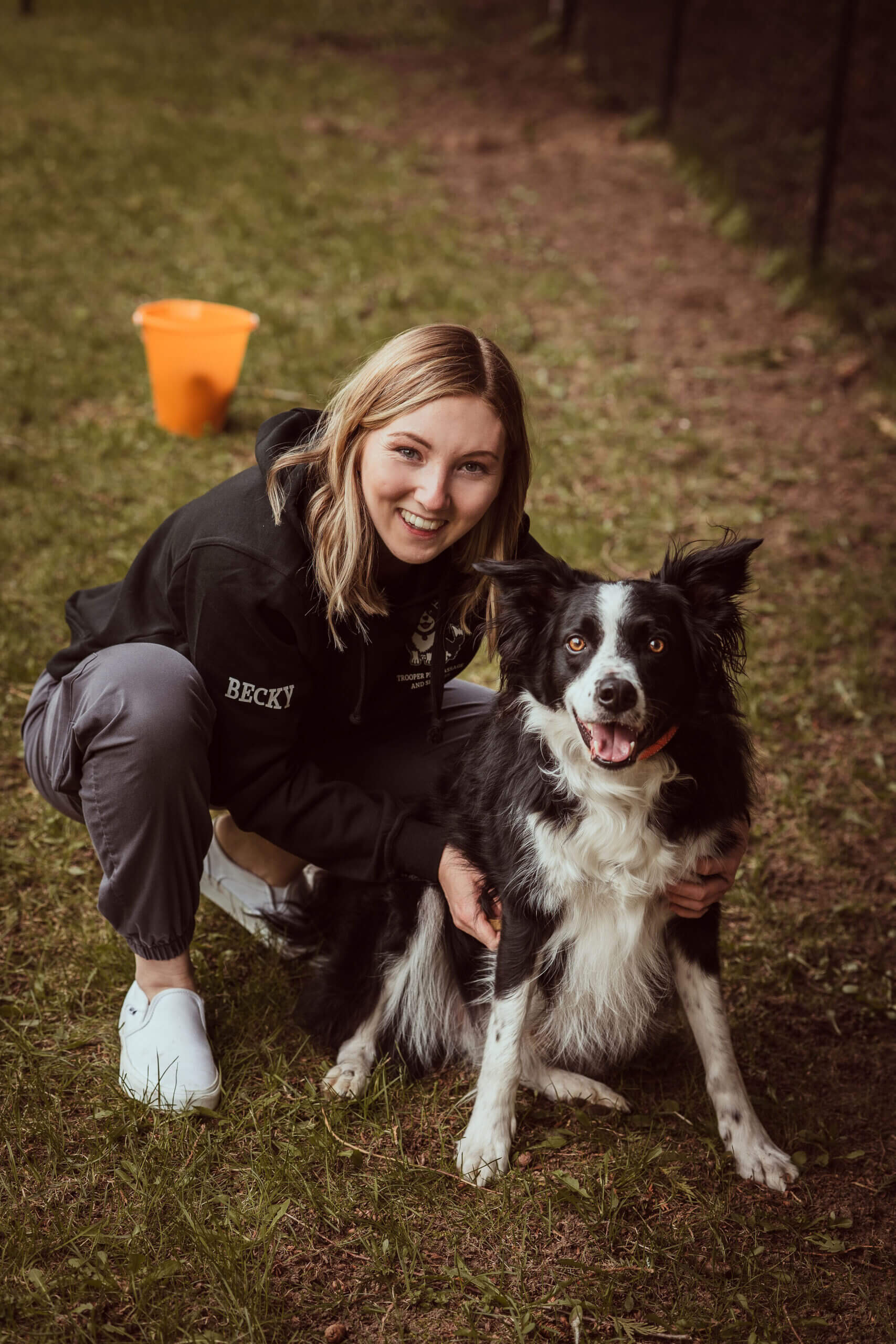 Rebecca Bartley Mobile Veterinary Technician in Barrie with dog